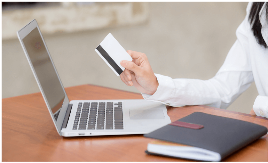 Online Bank Accounts with Instant Virtual Debit Cards