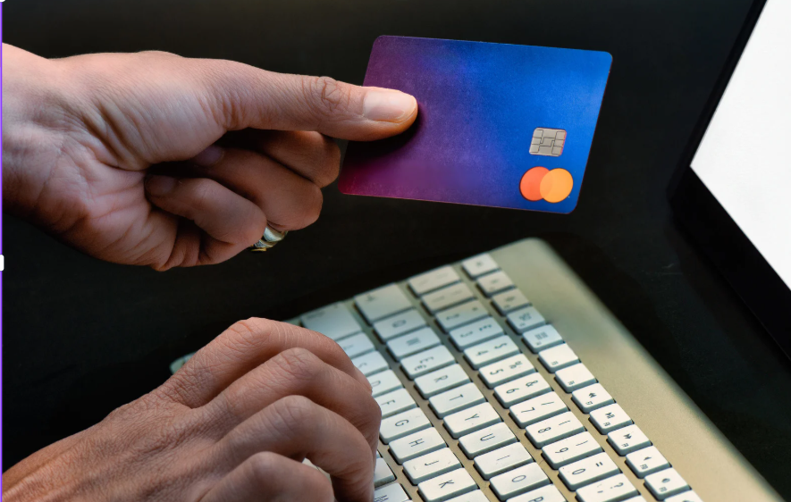 Best 5 Low-Fee Prepaid Gift Cards