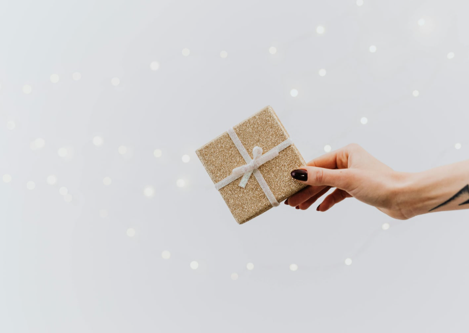 How to Consolidate Multiple Gift Card Balances Into One Card