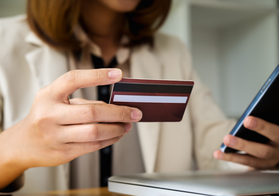 Best Prepaid Card With No Monthly Fee for Teenagers (2026 Guide)